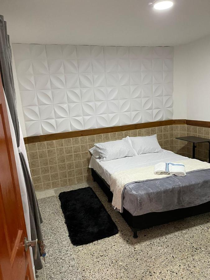 Casa Al Frente Del Pueblito Paisa Διαμέρισμα Μεντεγίν Εξωτερικό φωτογραφία