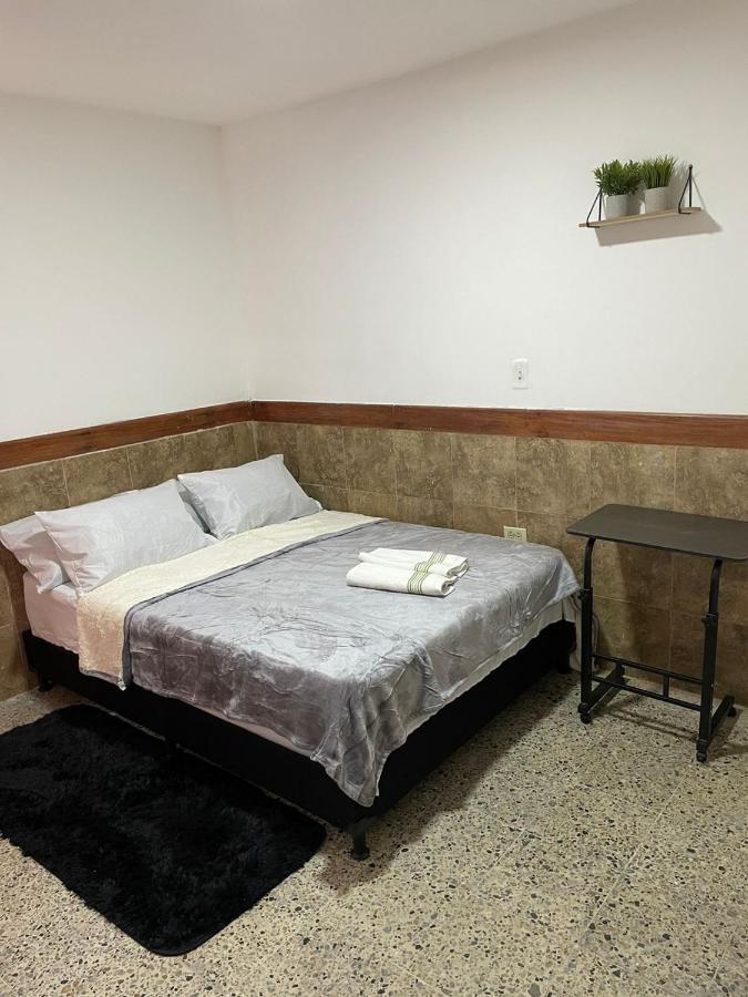 Casa Al Frente Del Pueblito Paisa Διαμέρισμα Μεντεγίν Εξωτερικό φωτογραφία